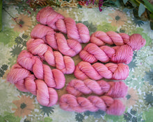 Charger l'image dans la galerie, Pivoine