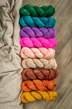 Charger l'image dans la galerie, Retro yellow