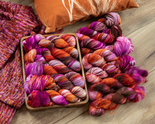 Charger l&#39;image dans la galerie, Essence du sérail - Mohair et soie
