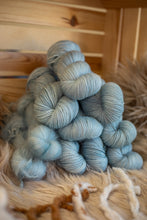 Charger l'image dans la galerie, Ciel de neige
