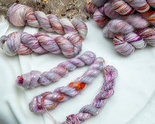 Charger l'image dans la galerie, Venice Rococo
