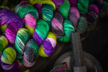 Charger l&#39;image dans la galerie, Nightshades
